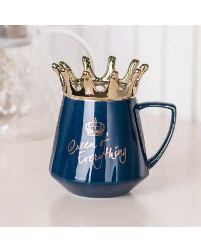Чашка керамічна 400 мл Queen of Everything з кришкою та ложкою