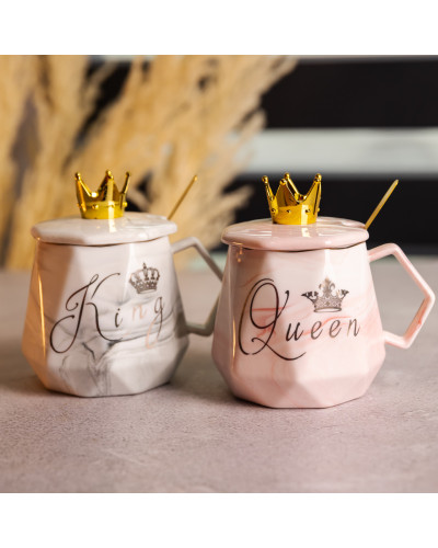 Набір парних порцелянових чашок Queen&King 2 (шт) по 400 (мл) чашки на подарунок із кришкою та ложкою FM-30